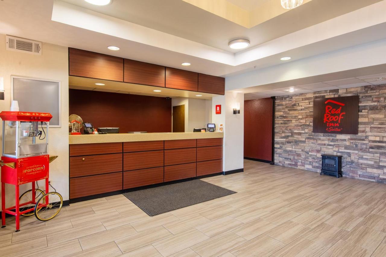 Red Roof Inn & Suites Indianapolis Airport Bagian luar foto
