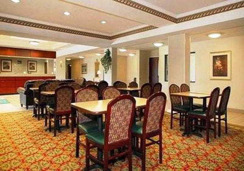 Red Roof Inn & Suites Indianapolis Airport Bagian luar foto